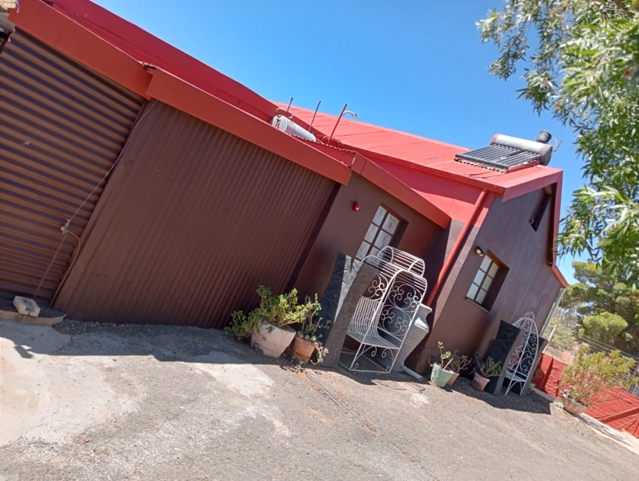 3 Bedroom Property for Sale in Uniondale Western Cape